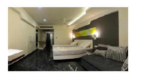 Hotel Vijay Elanza Coimbatore Buitenkant foto